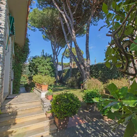 Madda By Interhome Lido di Camaiore